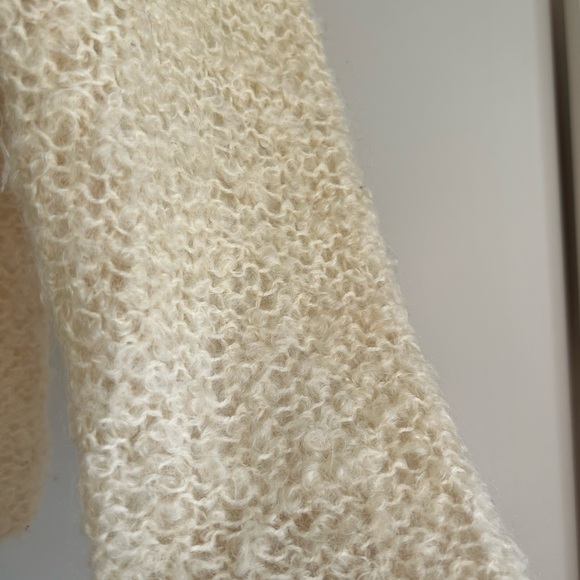 Sisley made in Italy butter-yellow mohair and wool sweater, small - Picture 4 of 4